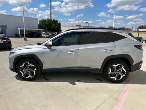 Used 2022 Hyundai Tucson Limited AWD/4WD image 4