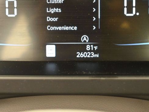 Used 2024 Hyundai Elantra SE FWD image 26