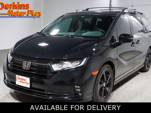 Used 2024 Honda Odyssey Sport image 1