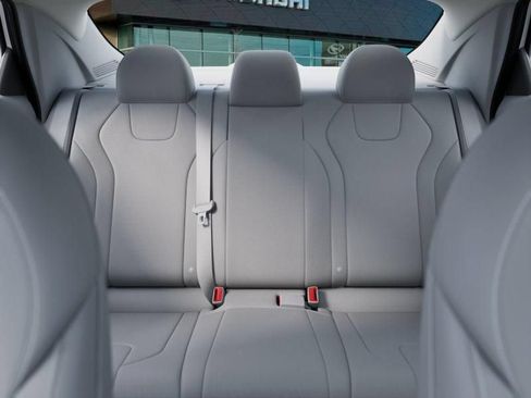 New 2026 Hyundai Elantra SE FWD image 12