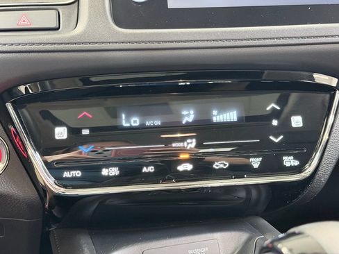 Used 2022 Honda HR-V EX image 46