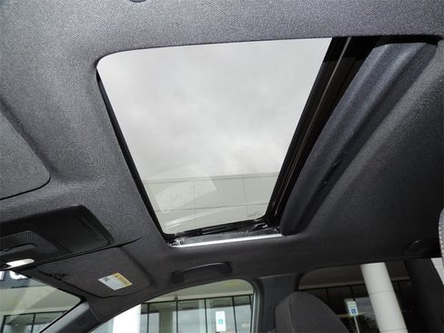 Used 2023 Honda CR-V Sport image 12