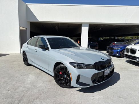 Used 2026 BMW 330i Sedan w/ M Sport Package RWD image 2