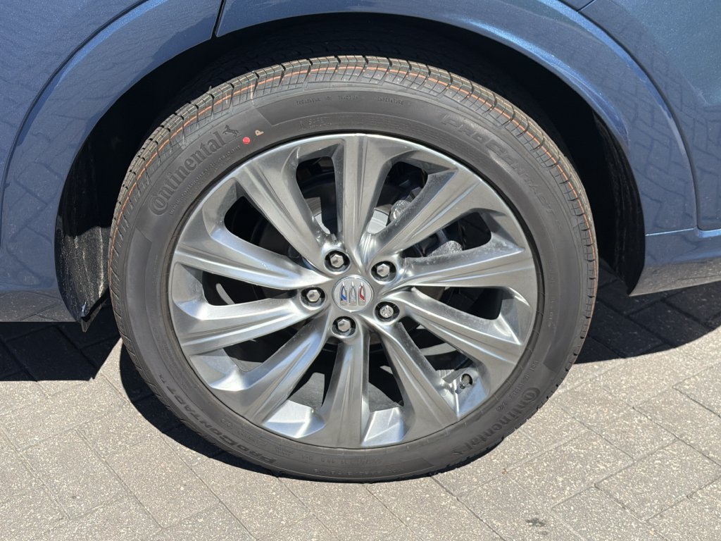 New 2026 Buick Envista Sport Touring FWD image 32