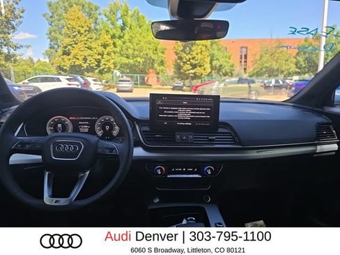 Used 2024 Audi Q5 e Premium Plus AWD/4WD image 10