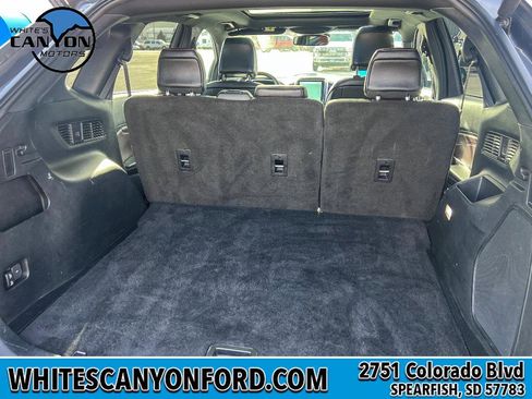 Certified 2021 Ford Edge Titanium w/ Equipment Group 301A image 9