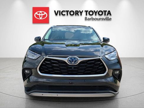 Used 2022 Toyota Highlander Platinum AWD/4WD image 8