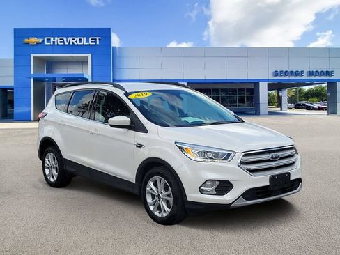Used 2019 Ford Escape SEL FWD image 1