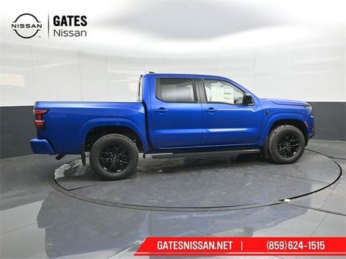 New 2026 Nissan Frontier SV image 3