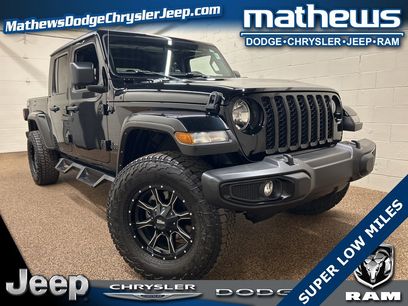 Used 2022 Jeep Gladiator Sport