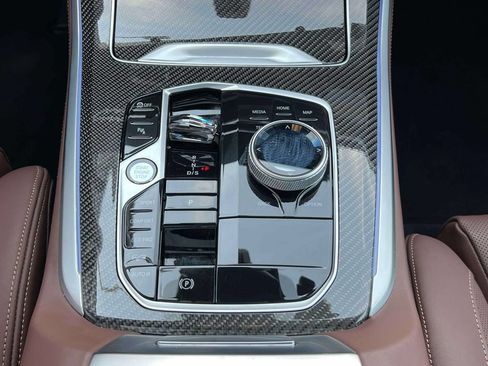 Used 2024 BMW X5 M60i AWD/4WD image 24