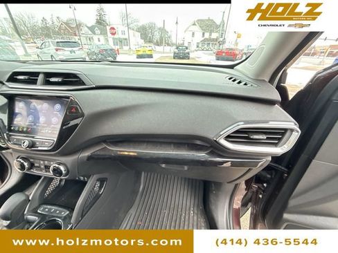 Certified 2023 Chevrolet TrailBlazer LT w/ Convenience Package image 31