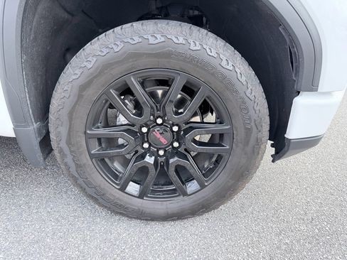Used 2024 GMC Sierra 1500 Elevation w/ Elevation Premium Package image 29
