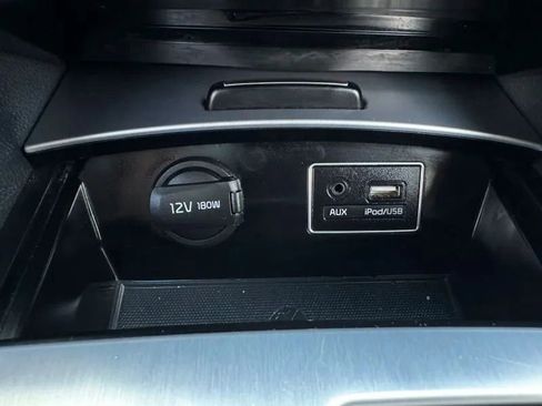 Used 2015 Kia K900 Premium RWD image 33
