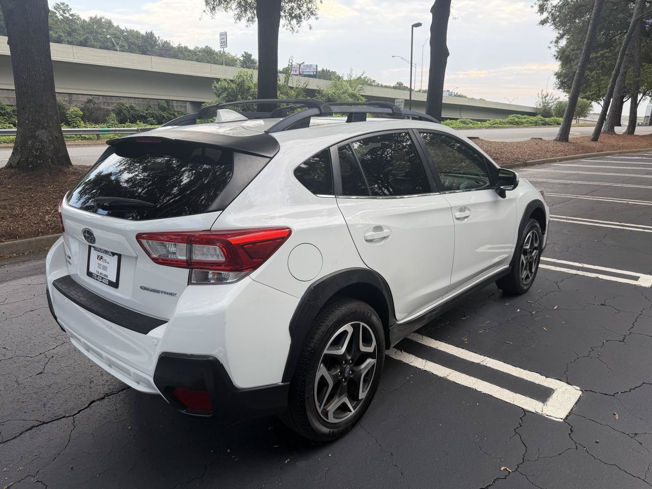 Used 2019 Subaru Crosstrek 2.0i Limited w/ Moonroof Package AWD/4WD image 5