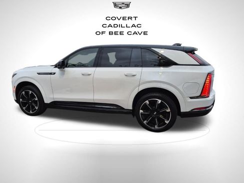 Used 2025 Cadillac Escalade IQ Sport 1 w/ Smart Trailering package image 7