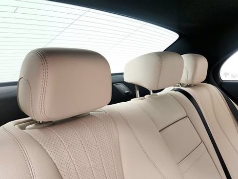 Used 2023 Mercedes-Benz E 350 Sedan w/ Premium Package image 40