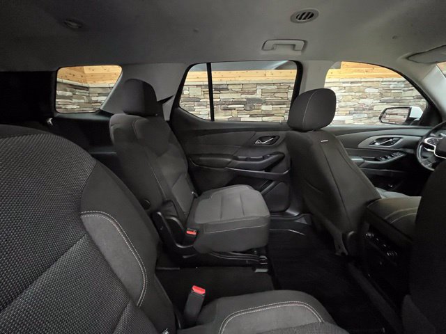 Used 2020 Chevrolet Traverse LT w/ Driver Confidence II Package AWD/4WD image 34