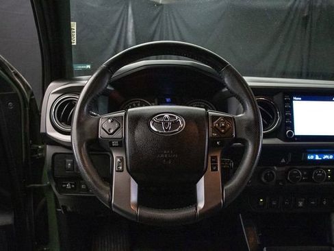 Used 2021 Toyota Tacoma TRD Off-Road w/ Technology Package image 22