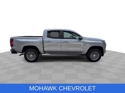 Certified 2023 Chevrolet Colorado LT w/ LT Convenience Package II AWD/4WD image 10