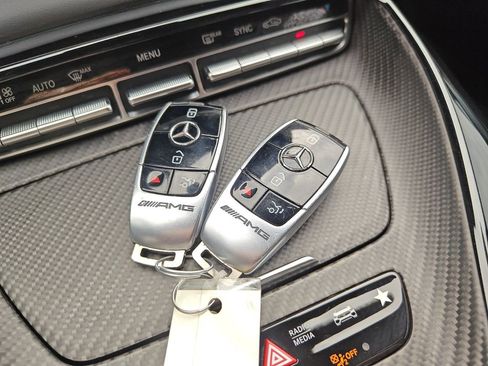Used 2021 Mercedes-Benz AMG GT 63 S image 39