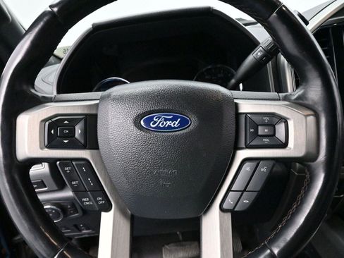 Used 2022 Ford F350 Platinum image 19