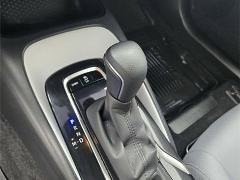 Used 2021 Toyota Corolla SE image 15