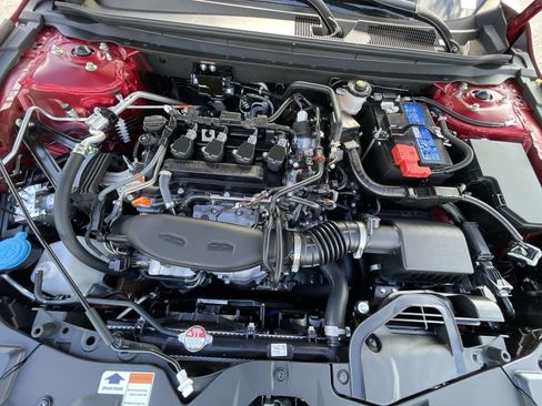 New 2025 Honda Accord SE image 10