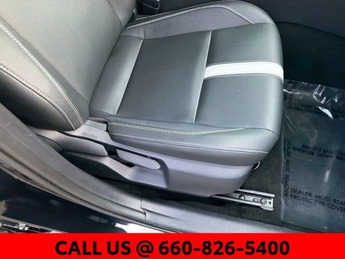 Used 2025 Toyota Camry SE FWD image 37