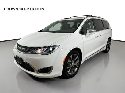 Used 2017 Chrysler Pacifica Limited