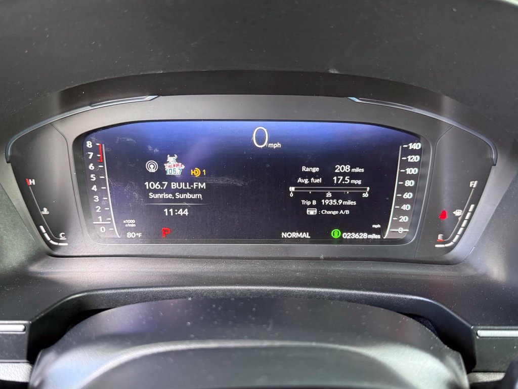 Used 2023 Honda Pilot Elite image 21