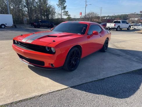 Used 2016 Dodge Challenger R/T Plus image 3