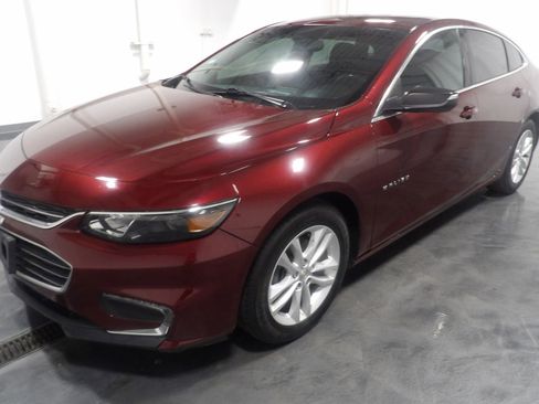 Used 2016 Chevrolet Malibu LT FWD image 3