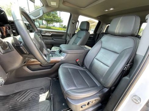 Certified 2024 Chevrolet Silverado 1500 LT Trail Boss w/ LT Trail Boss Premium Package AWD/4WD image 10