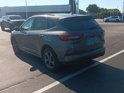 Used 2024 Ford Escape ST-Line w/ Tech Pack #1 AWD/4WD image 7