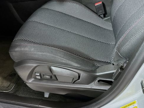 Used 2013 Chevrolet Equinox LT FWD image 9