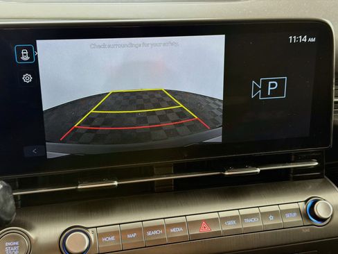 Used 2025 Hyundai Kona SEL FWD image 23
