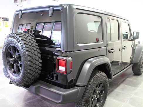 Used 2021 Jeep Wrangler Unlimited Sport AWD/4WD image 6