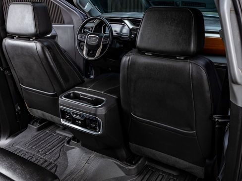 Used 2023 GMC Sierra 1500 Denali w/ Denali Reserve Package AWD/4WD image 30