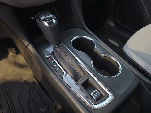 Used 2021 Chevrolet Equinox LS w/ LS Convenience Package FWD image 24
