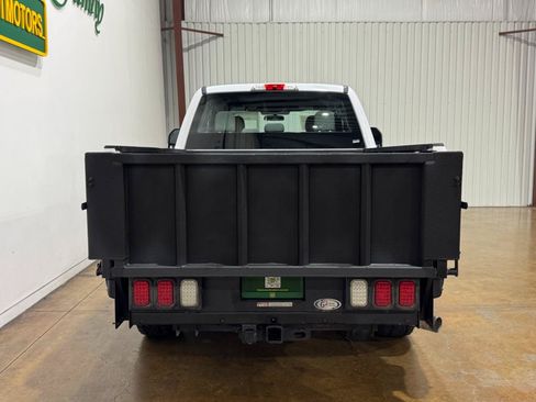 Used 2018 Ford F250 XL w/ Power Equipment Group RWD image 7