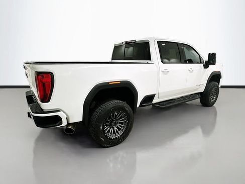 Used 2022 GMC Sierra 2500 AT4 w/ AT4 Preferred Package AWD/4WD image 7