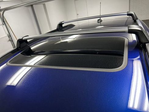 Certified 2024 Chevrolet Trax LT w/ Sunroof Package FWD image 18