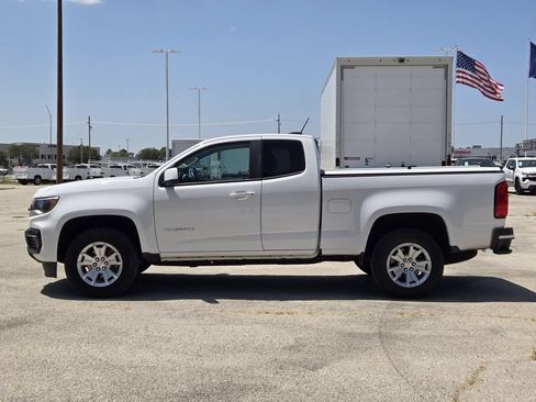 Used 2022 Chevrolet Colorado LT w/ Fleet Safety Package RWD image 4