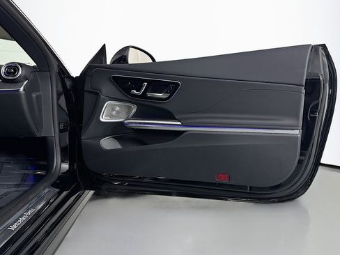 New 2026 Mercedes-Benz CLE 300 4MATIC Coupe image 23