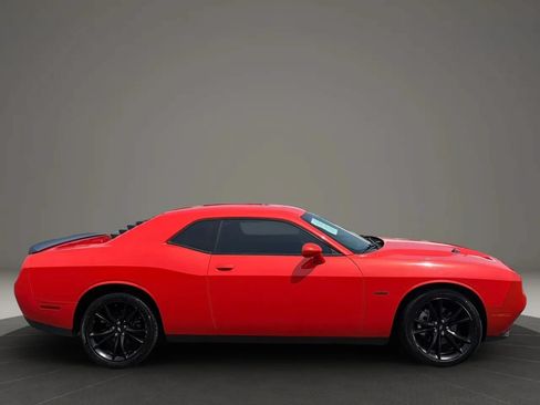Used 2018 Dodge Challenger R/T w/ Blacktop Package RWD image 6