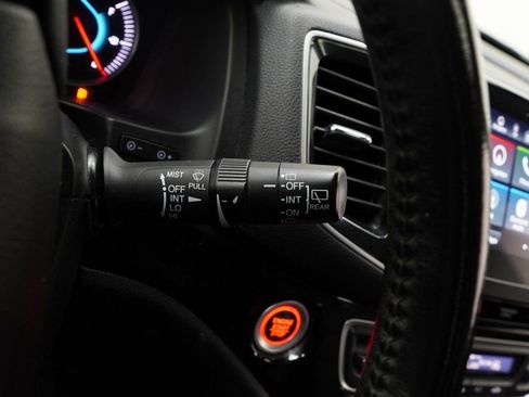 Used 2022 Honda Pilot Touring image 36