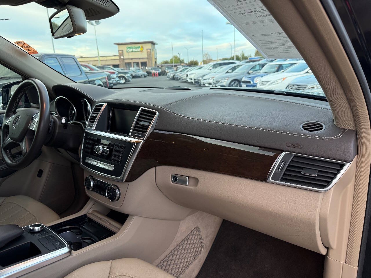 Used 2015 Mercedes-Benz GL 450 4MATIC image 16