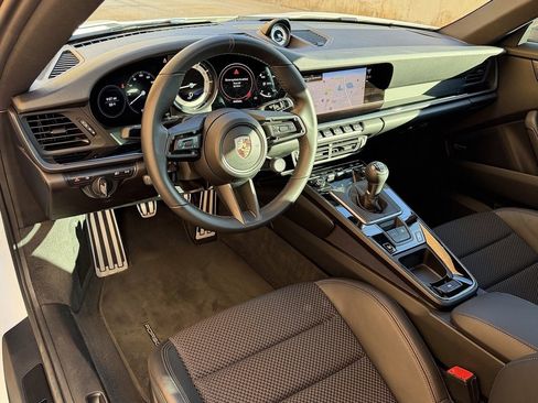 Certified 2024 Porsche 911 Carrera T image 4