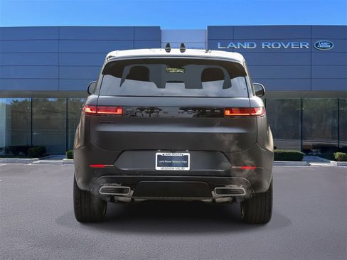 New 2026 Land Rover Range Rover Sport Dynamic SE image 6